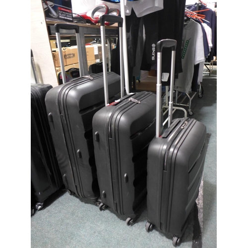 3181 - At Bon Air 3Pc Black Hardside Suitcase Set, Original RRP £133.33 + vat           (296-76)   * This l... 