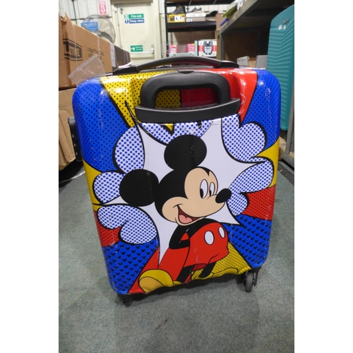 3205 - At Disney - Mickey Mouse - Carry On Hardside Spinner Case    (296-25)   * This lot is subject to vat