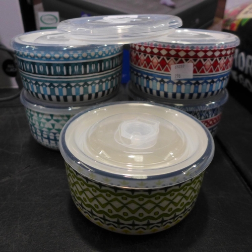 3221 - Microwaveable Bowls with Lids   (296-38)   * This lot is subject to vat
