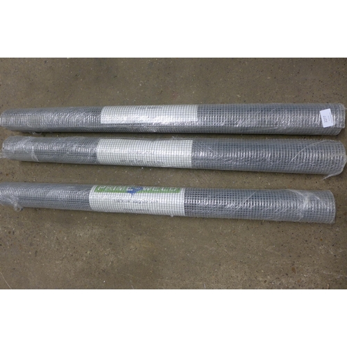 2278 - 4 Rolls of Prime Weld mesh (¼