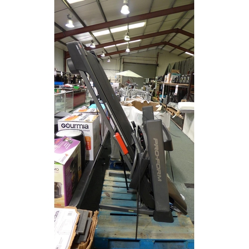 3250 - Pro-Form MachZ3 Treadmill *This lot is subject to VAT (296-304)