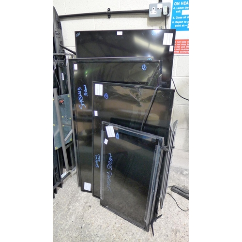 3253 - 5 Damaged TV's incl: Toshiba, Philips, TCL & Samsung   (296-4,164,165,271,273)   * This lot is subje... 