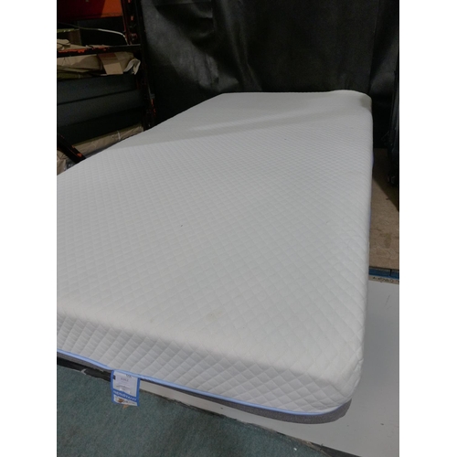 3262 - Silentnight Geltex Single mattress , Original RRP £169.99 + vat         (296-80)   * This lot is sub... 