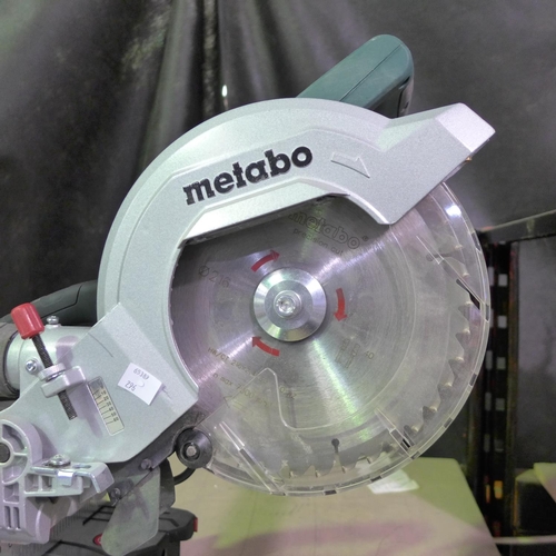 3273 - Metabo Mitre Saw  Model: KGS216M, Original RRP £114.99 + vat         (296-120)   * This lot is subje... 