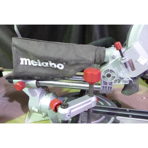 3273 - Metabo Mitre Saw  Model: KGS216M, Original RRP £114.99 + vat         (296-120)   * This lot is subje... 