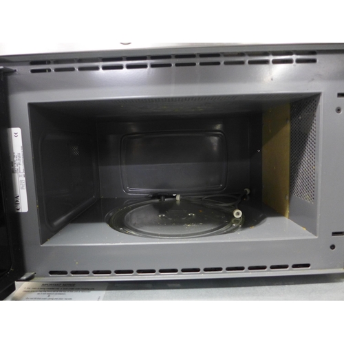 2195 - Stainless steel CDA microwave oven