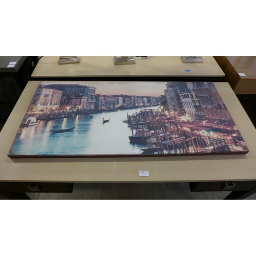 1585 - Venetian scene print on canvas (98 x 46cm)