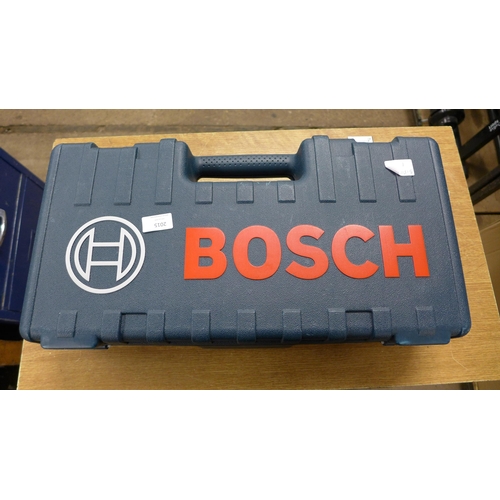 2015 - Bosch Professional GSA1100E heavy duty reciprocating saw in case - W (240v, 1100w)