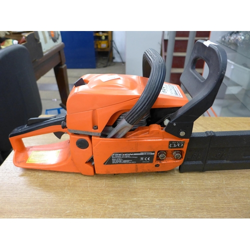 2051 - Iscion petrol chainsaw HB-5200