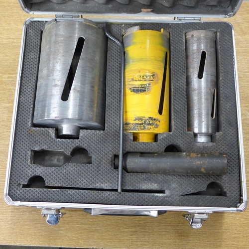 2057 - Core cutting bit set