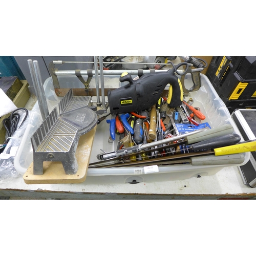 2058 - Mckellar MCKM18 reciprocating saw - 240v, 450w, qty. of hand tools inc. screwdrivers, spanners, hamm... 