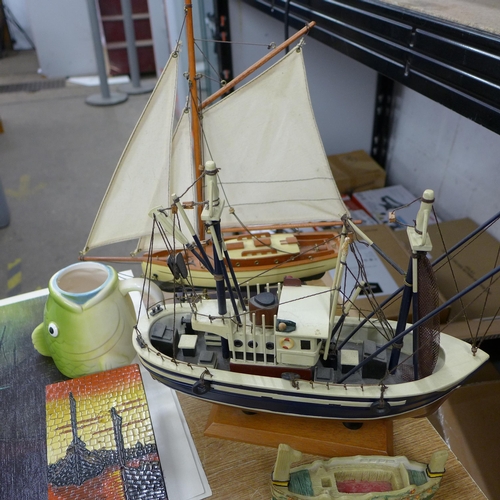 2091 - Qty. of model boats, boat related prints and other household items