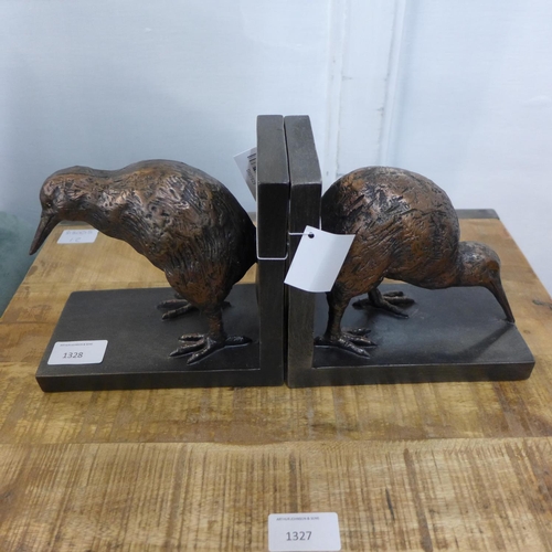 1502 - A pair of Kiwi bookends, H 16cms (762916)   #