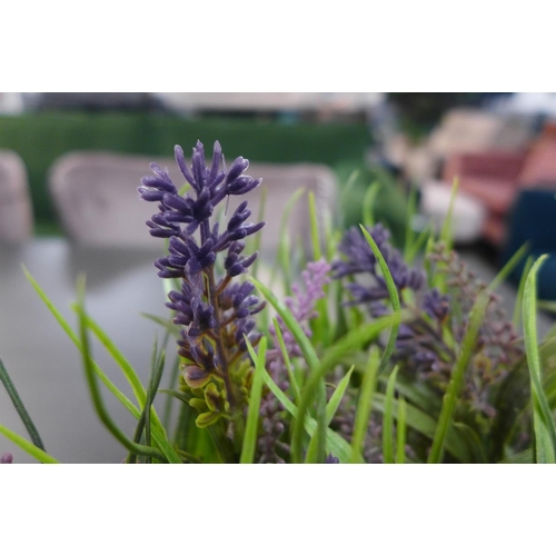 1390 - A display of faux lavender and onion grass in a wooden box, W 30cms (65880013)   #