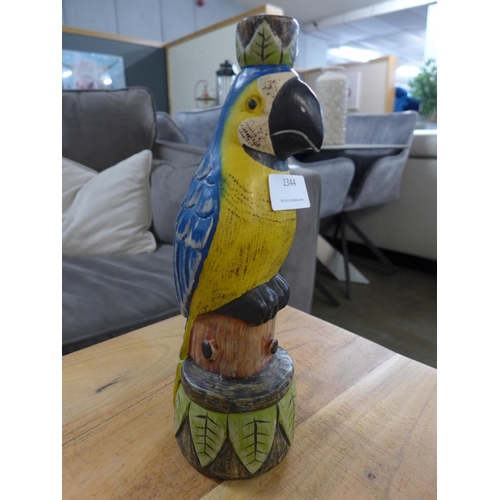 1302 - A wooden parrot candlestick, H 10cms (COLL2012)   #