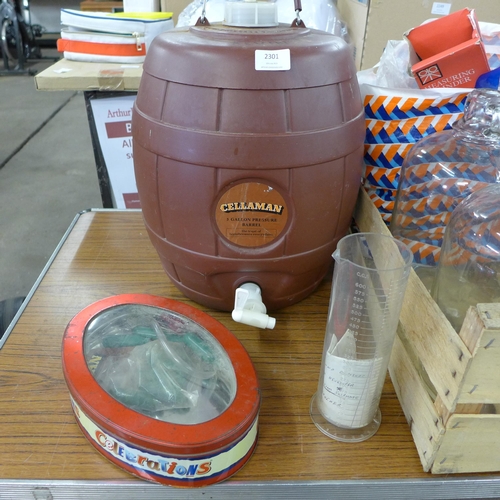 2294 - A brewing job lot: 16 Demi-Johns and a fermenting bucket