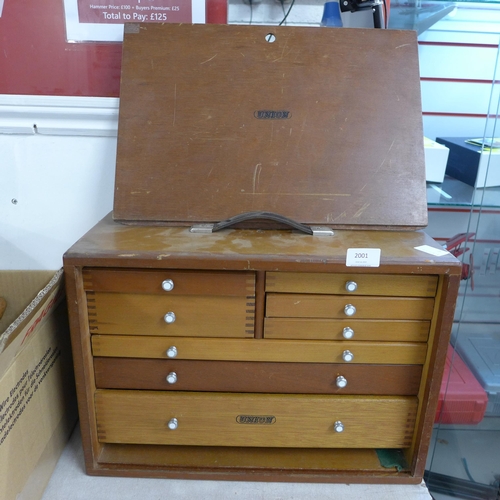 2001 - A Union engineer's wooden bench-top tool chest with eight drawers