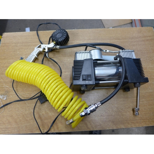 2047 - A Katsa Mini 12v compressor