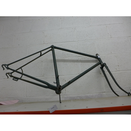 2096 - A vintage French lightweight steel bike frame with RGF lugs