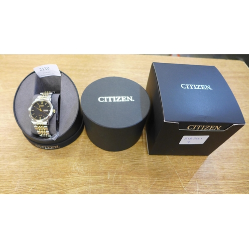 2110 - A Citizen G Eco Drive DD two tone wristwatch * this lot is subject to VAT