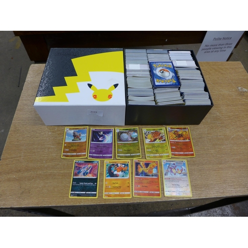 2133 - A collection of 1500-1800 Pokemon cards