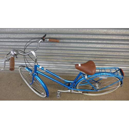 2198 - Dawes Duchess ladies traditional style bike