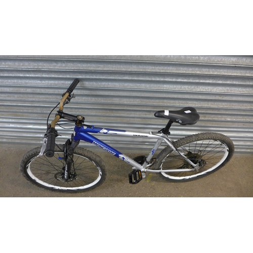 2203 - A Mongoose aluminium twin disc MTB - Police repossession