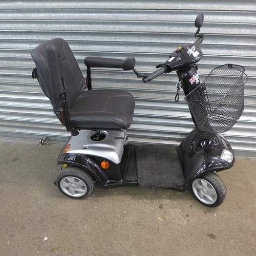 2206 - A K ForU mobility scooter KYMCO super 8 with key, rain cover and charger - W