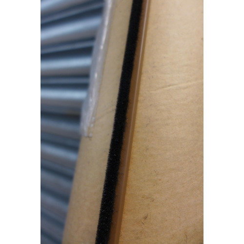 2212 - Fire insulated door strips