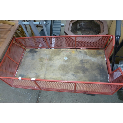 2235 - A 4-wheel metal garden trolley