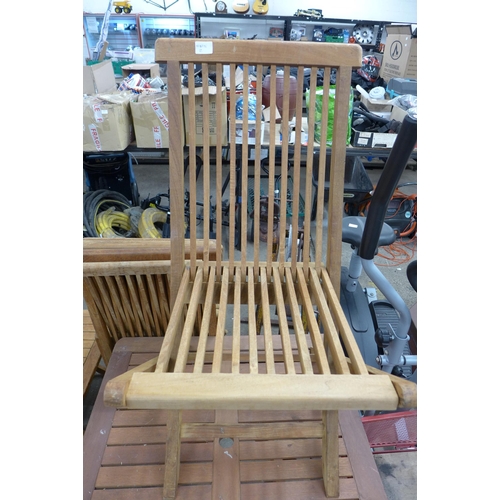 2236 - 6 Wooden garden chairs and table