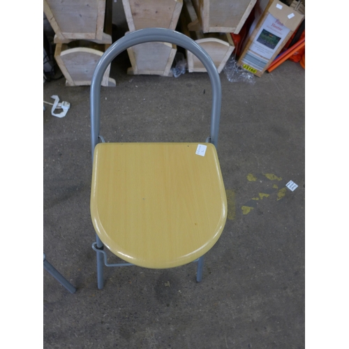 2279 - 3 Folding bar stools