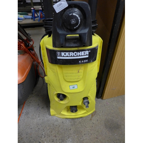 2286 - A Karcher K 4-600 jet wash