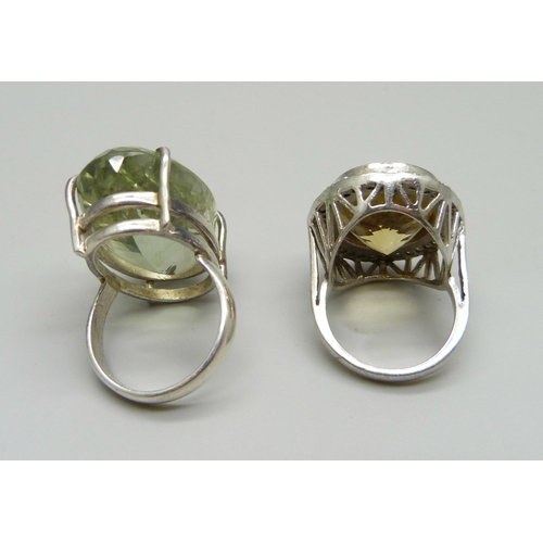 1053 - Two large silver and stone set rings, L and M