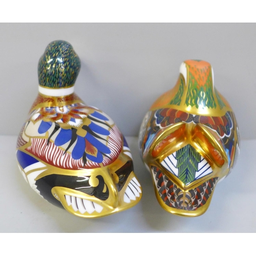 653 - Two Royal Crown Derby duck paperweights, Mandarin Duck and Mallard, both with gold stoppers