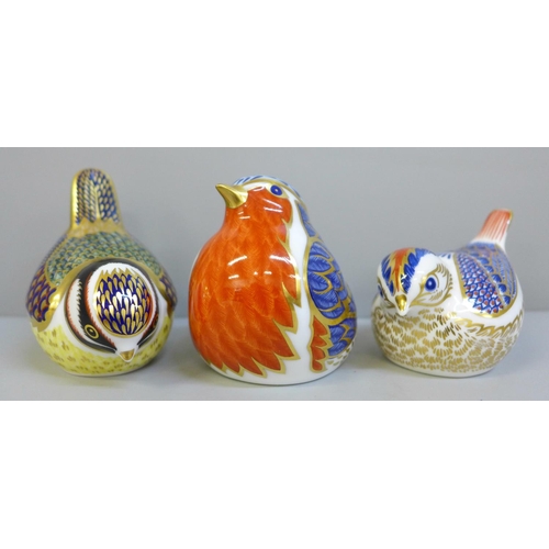 655 - Three Royal Crown Derby paperweights; Robin, Goldcrest and Blue Tit, all with gold stoppers