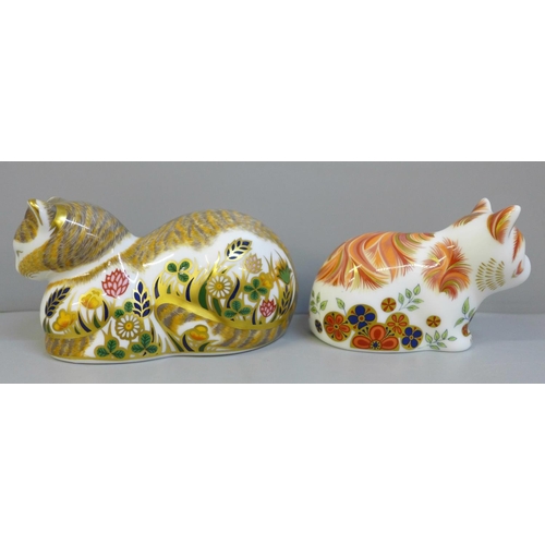 658 - Two Royal Crown Derby paperweights, Cottage Garden Cat and Spice Kitten, both with gold stoppers