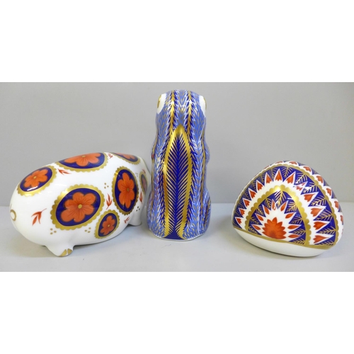 663 - Three Royal Crown Derby paperweights; Hedgehog, Old Spot Pig and Chipmunk