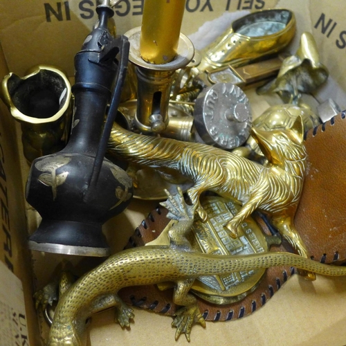 680 - A collection of brass and other metalwares, etc.