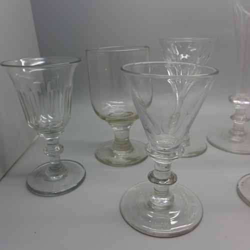 733 - Ten drinking glasses