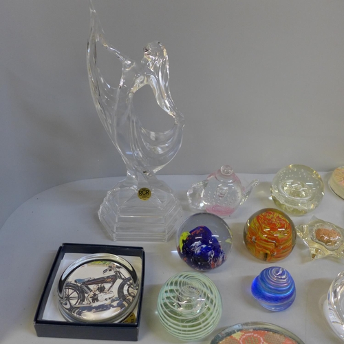 776 - A box of glass paperweights (17+) and a RCR model of an Art Deco lady