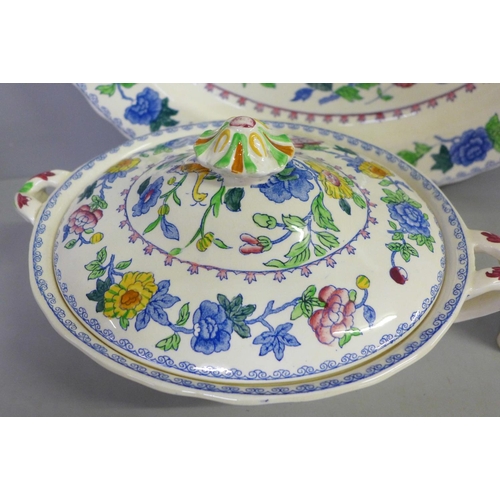 797 - A Mason's Regency tureen, serving plate and pot