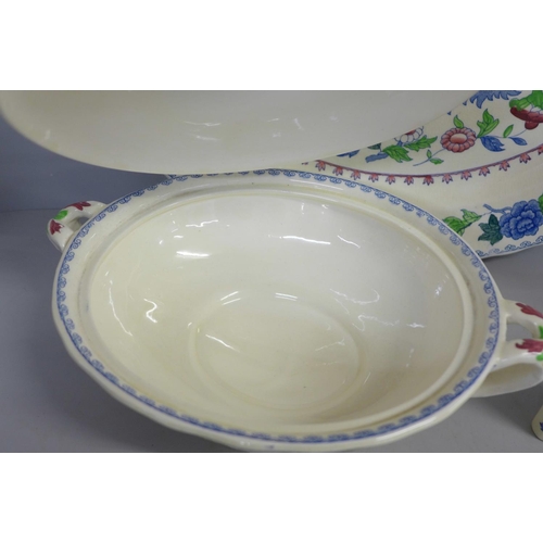 797 - A Mason's Regency tureen, serving plate and pot