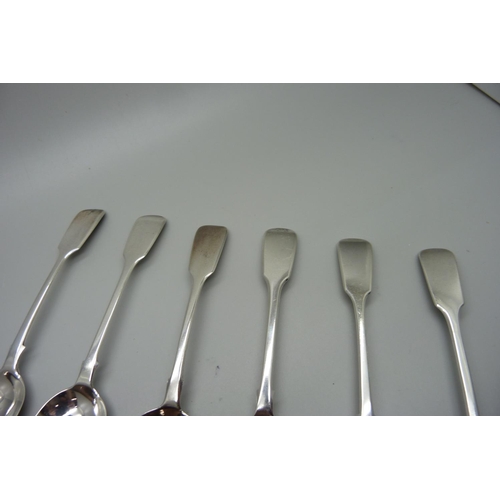 895 - Six silver teaspoons, various marks, 120g