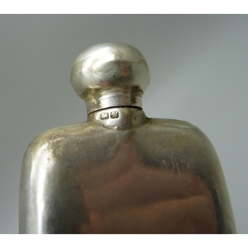 902 - A small silver flask, Chester 1920, 38g