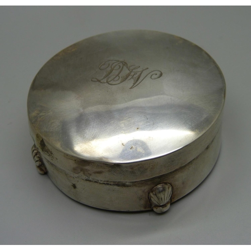 908 - A silver jewellery box, Birmingham 1912, a/f lacking feet, diameter 74mm