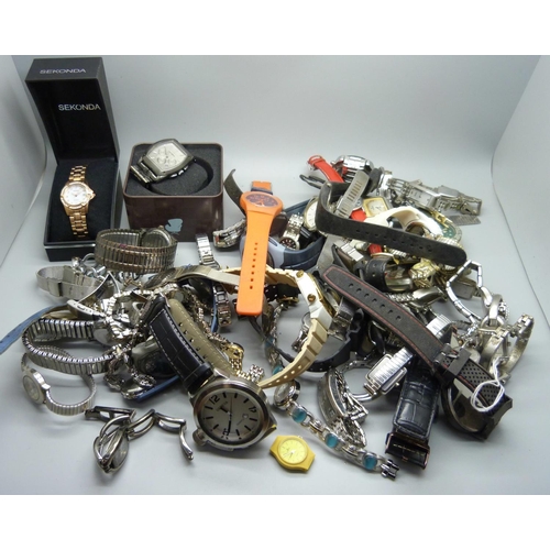 938 - A collection of wristwatches