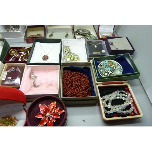 940 - A collection of costume jewellery including some silver items