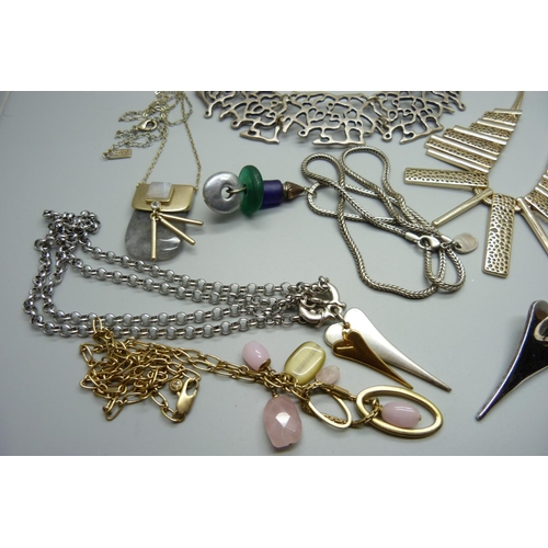 960 - Designer necklaces including Dyberg Kern, Pasha, etc.