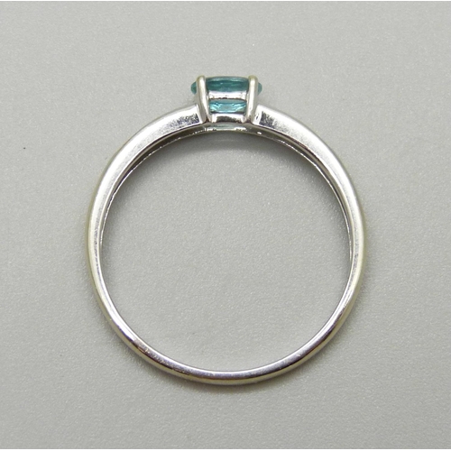 969 - A 9ct gold, aquamarine and eight diamond ring, 2.3g, W